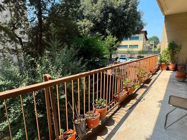 Appartamento in vendita di 160 m² in Viale Calatafimi