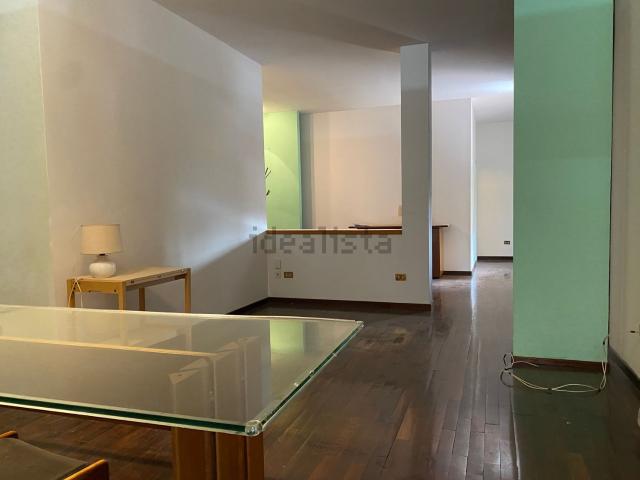 Appartamento in vendita di 160 m² in Viale Cappiello