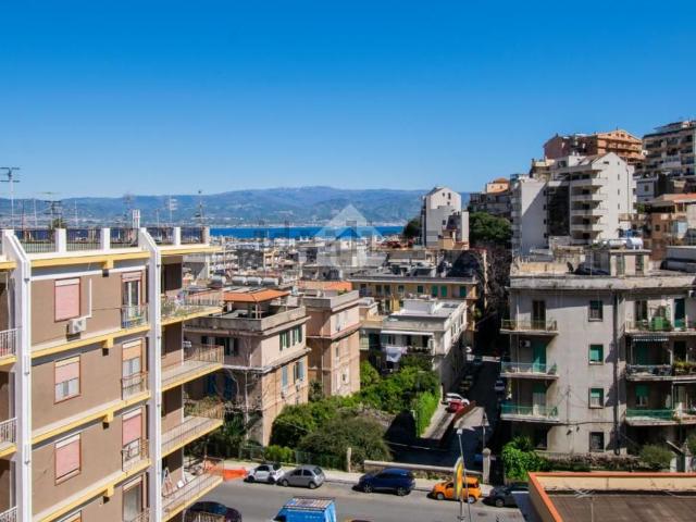 Appartamento in vendita di 160 m² in Viale Italia, 111