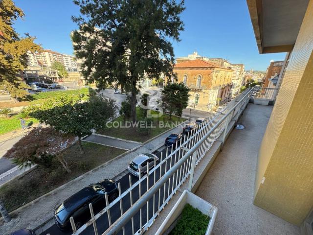 Appartamento in vendita di 160 m² in Viale Leonardo Da Vinci, 24