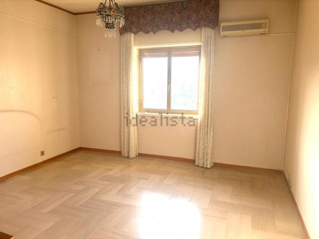 Appartamento in vendita di 160 m² in Viale Michelangelo, 1004