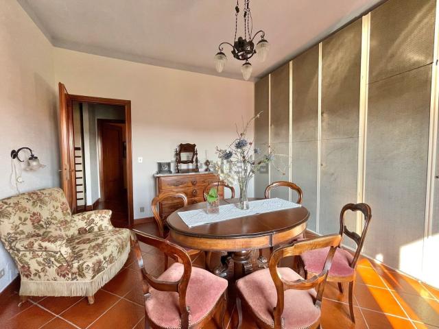 Appartamento in vendita di 160 m² in Viale Papa Giovanni XXIII, 35