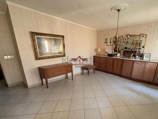 Appartamento in vendita di 160 m² in Viale Pietro Delfino Pesce