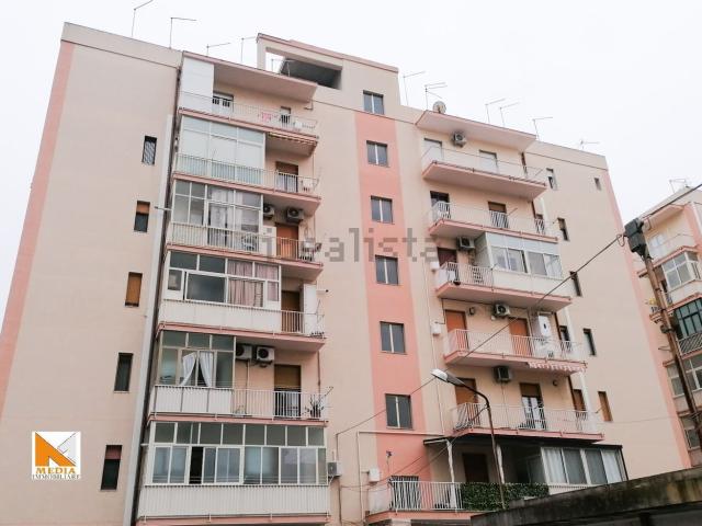 Appartamento in vendita di 160 m² in Viale Polibio, 82