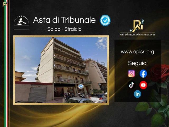 Appartamento in vendita di 160 m² in Viale Rocco Larussa, 107