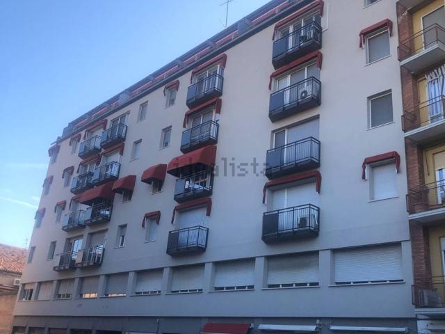 Appartamento in vendita di 160 m² in Contrada della Rosa, 48