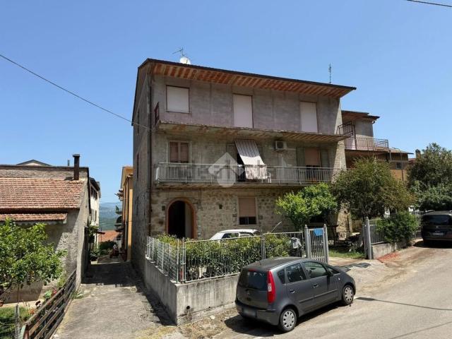 Appartamento in vendita di 160 m² in Corso Umberto I, 78