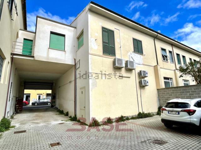 Appartamento in vendita di 160 m² in Corso Giacomo Matteotti, 173