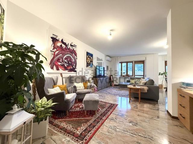 Appartamento in vendita di 160 m² in Corso Giuseppe Garibaldi