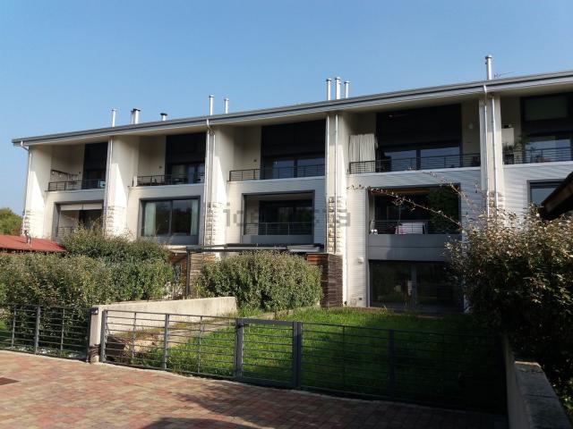 Appartamento in vendita di 160 m² in Località Aurisina Cave, 57
