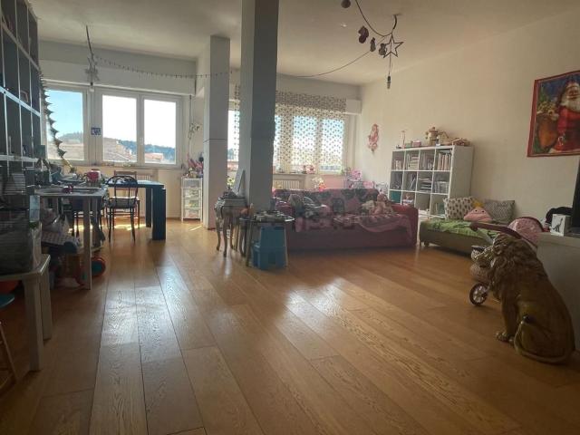 Appartamento in vendita di 160 m² in Località Bocca D&apos Elsa