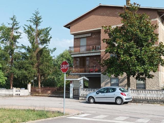 Appartamento in vendita di 160 m² in Località Signoria