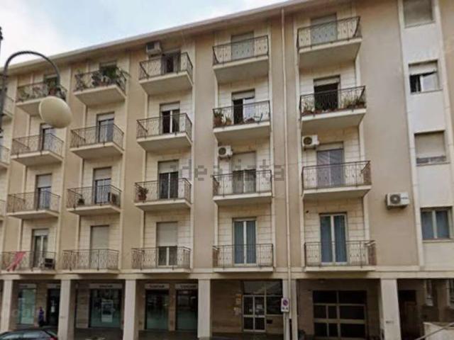 Appartamento in vendita di 160 m² in Piazza Bonadies, 7