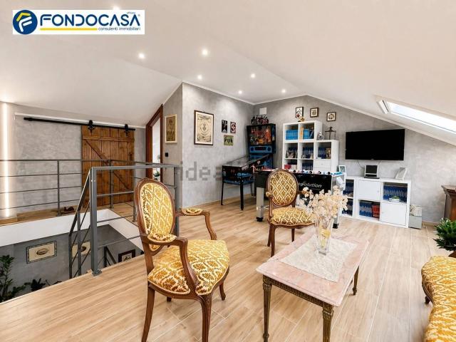 Appartamento in vendita di 160 m² in Piazza Gramsci, 4