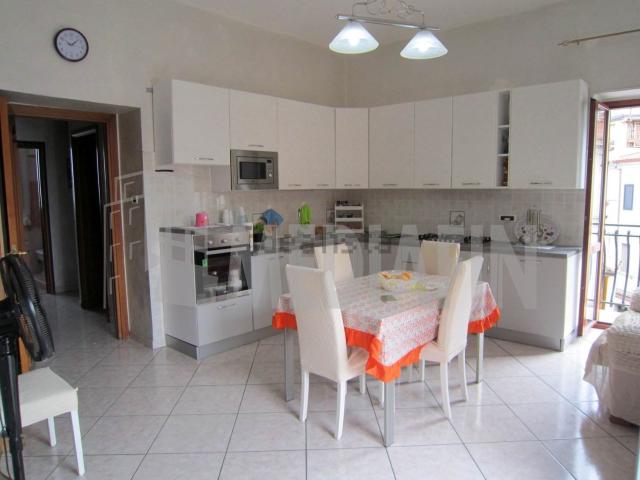 Appartamento in vendita di 160 m² in Piazza Grottaferrata, 6