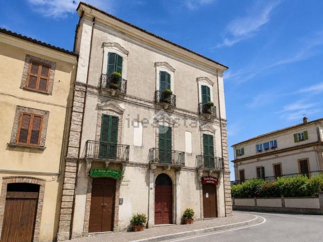 Appartamento in vendita di 160 m² in Piazza della Libertà, 65