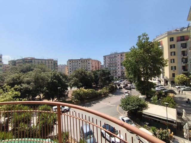 Appartamento in vendita di 160 m² in Piazza delle Medaglie D&apos Oro, 15