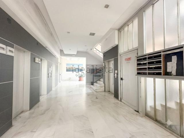 Appartamento in vendita di 160 m² in Piazzale Bestat, 2