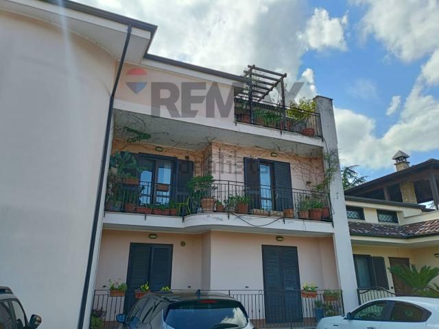 Appartamento in vendita di 160 m² in Strada Bagno del Cardinale, 6