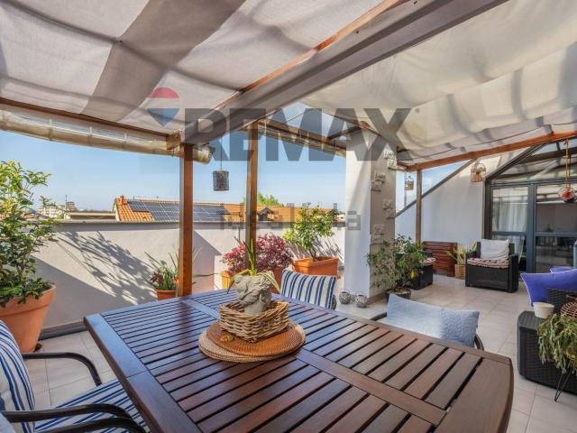 Appartamento in vendita di 161 m² in Via Col di Lana, 17
