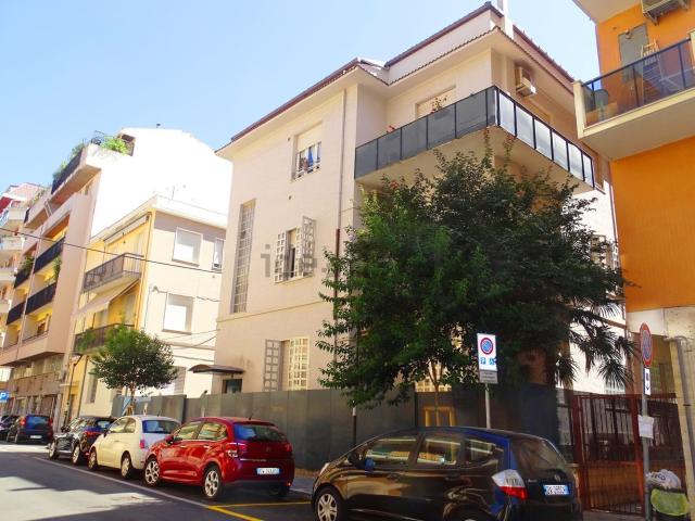 Appartamento in vendita di 161 m² in Via Campania