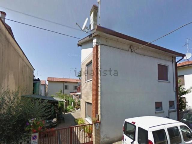 Appartamento in vendita di 161 m² in Via A. Manzoni
