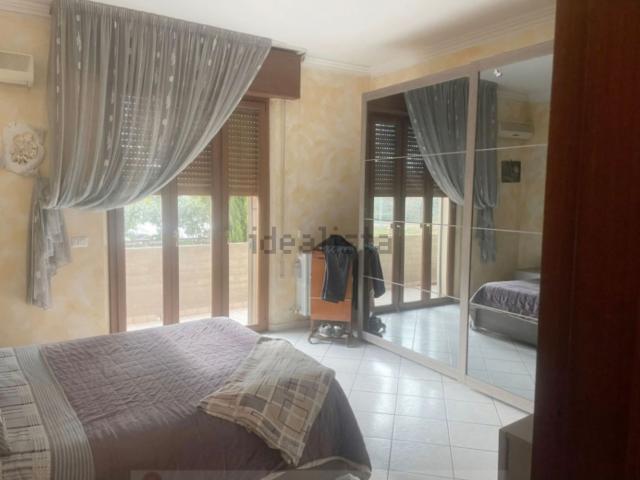 Appartamento in vendita di 161 m² in Via della Resistenza, 14