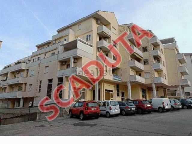 Appartamento in vendita di 161 m² in Via delle Gardenie