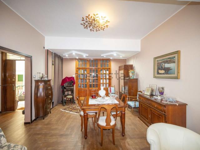 Appartamento in vendita di 161 m² in Via Industriale, 148