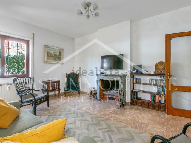 Appartamento in vendita di 161 m² in Via Ludovico di Breme