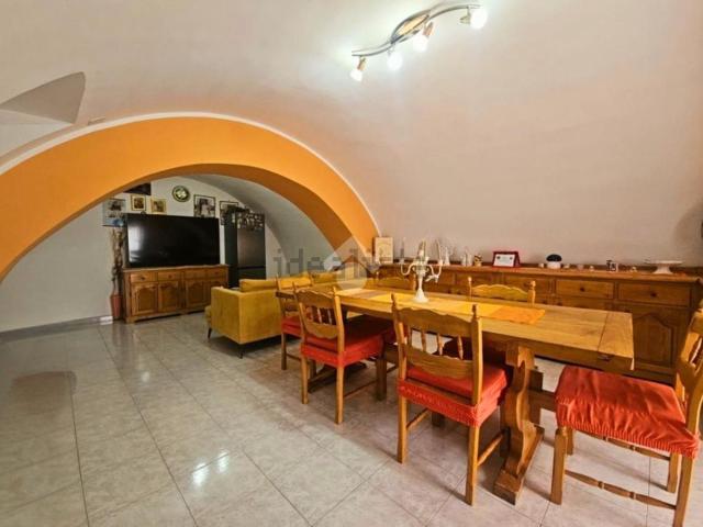 Appartamento in vendita di 161 m² in Via Montegrappa