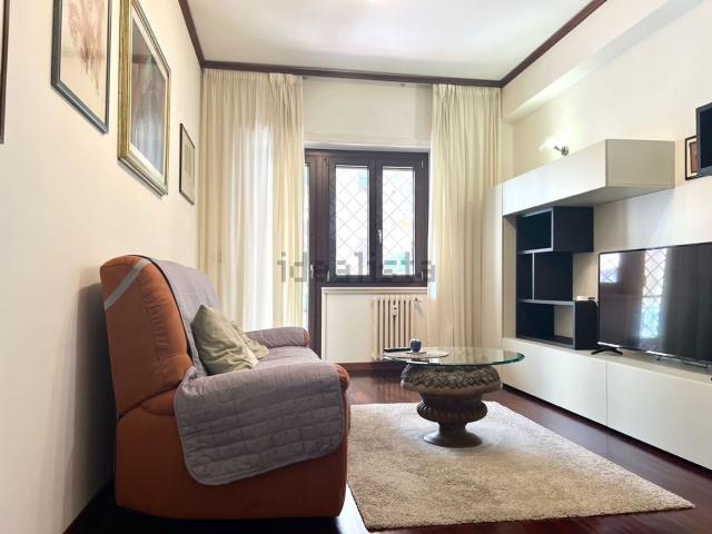 Appartamento in vendita di 161 m² in Via Santa Bernadette, 57