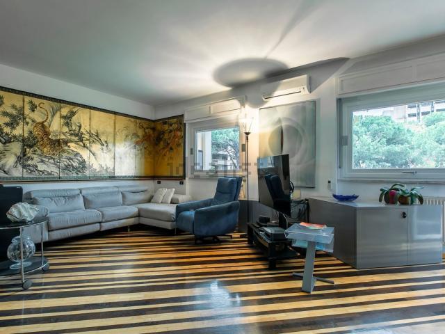 Appartamento in vendita di 161 m² in Via Spiro Valles