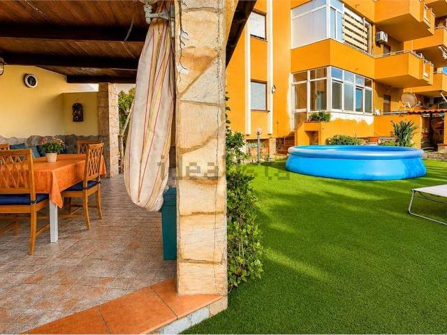 Appartamento in vendita di 161 m² in Via Parigi