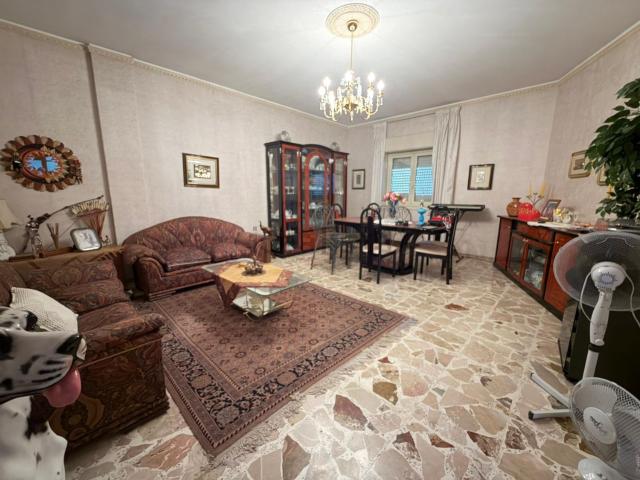 Appartamento in vendita di 161 m² in Via Piave