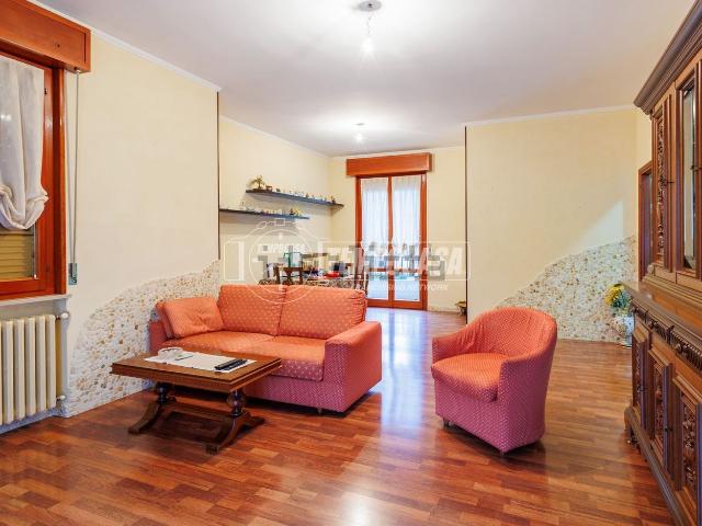 Appartamento in vendita di 161 m² in Via Vitruvio, 8