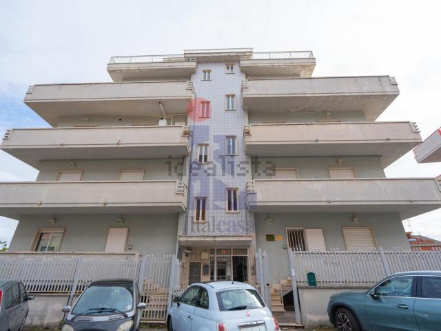 Appartamento in vendita di 161 m² in Via XXV Aprile, 15