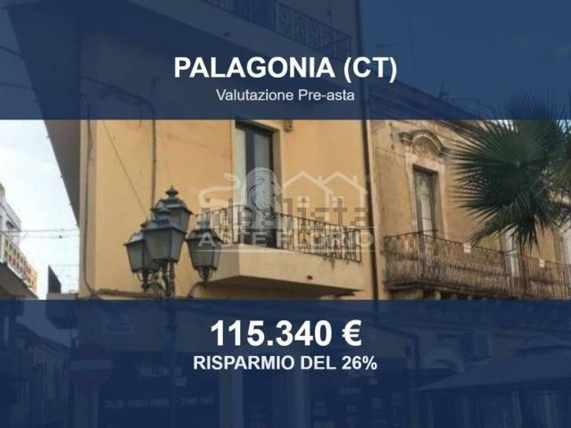 Appartamento in vendita di 161 m² in Piazza Giuseppe Garibaldi