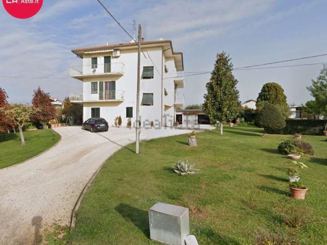 Appartamento in vendita di 161 m² in Strada Acqualato, 24