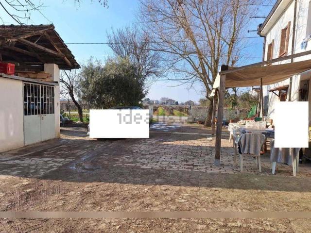 Appartamento in vendita di 161 m² in Strada Entirate, 52