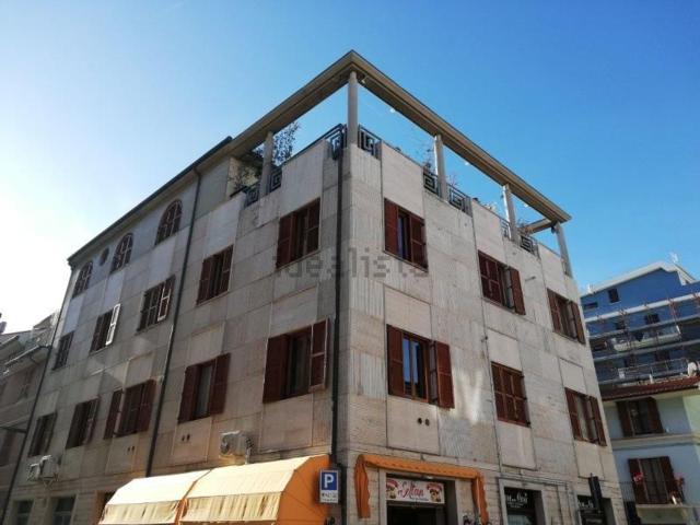 Appartamento in vendita di 162 m²