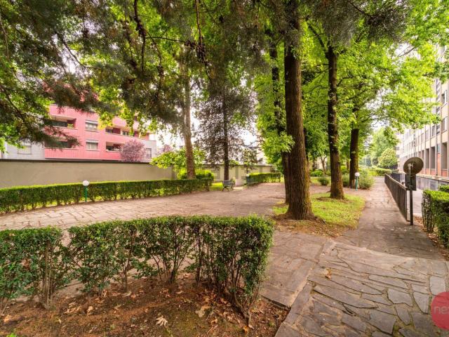 Appartamento in vendita di 162 m² in Via Antonio Gramsci, 12