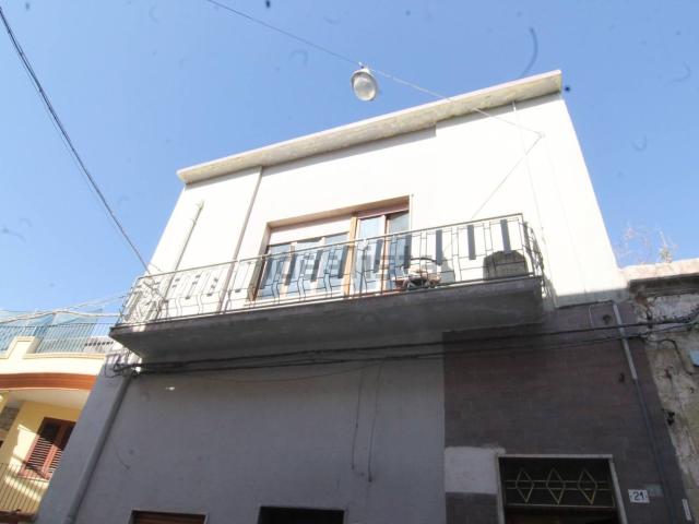 Appartamento in vendita di 162 m² in Via G. Marconi, 21