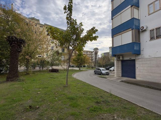 Appartamento in vendita di 162 m² in Via Gaetano Morelli, 14