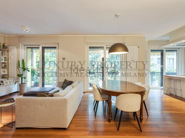 Appartamento in vendita di 162 m² in Via degli Alerami