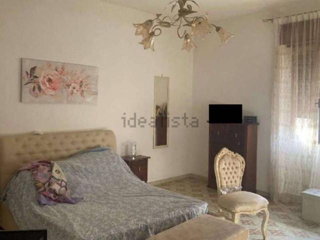 Appartamento in vendita di 162 m² in Via E. Fanelli