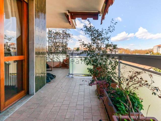 Appartamento in vendita di 162 m² in Via Francesco Redi, 28