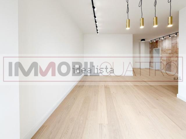 Appartamento in vendita di 162 m² in Via M. D&apos Azeglio, 19