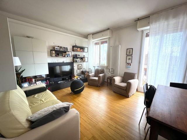 Appartamento in vendita di 162 m² in Via Mario Bastia, 12