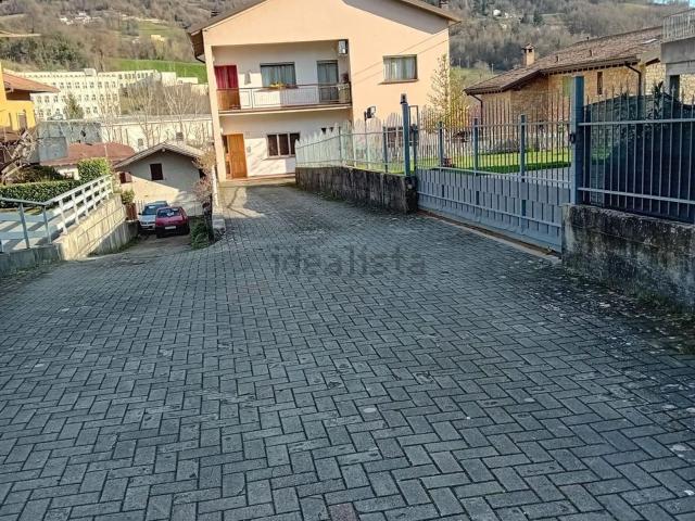 Appartamento in vendita di 162 m² in Viale Enzo Bagnoli